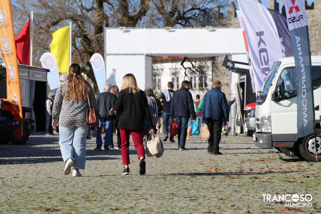 465287065 983023960534649 3395395471389605436 N