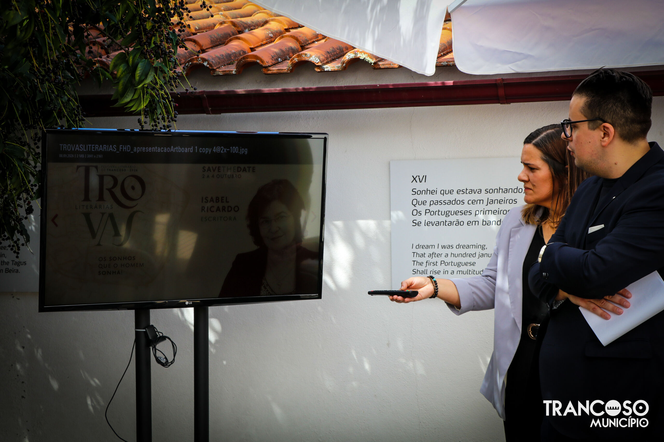 Artigo: Conferência de Imprensa " Trovas Literárias" - Festival Literário de Trancoso